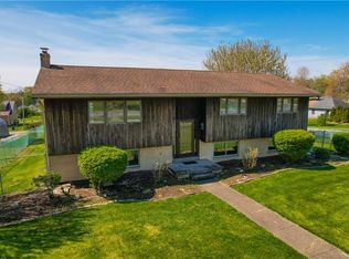 129 Highfield Rd, Butler, PA 16001