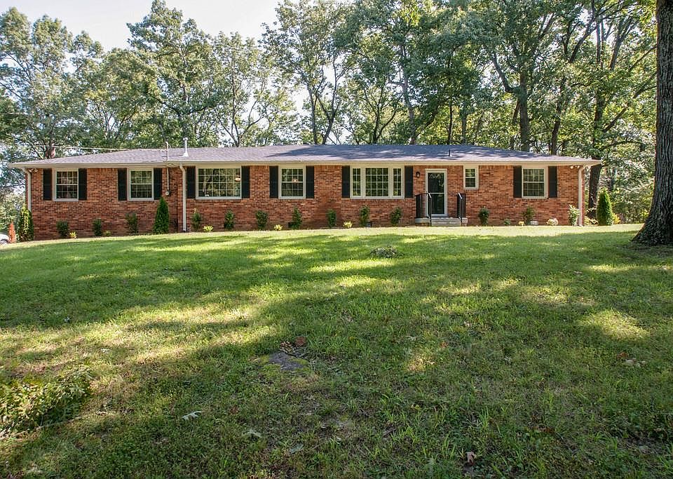 1st image of 760 Georgetown Dr