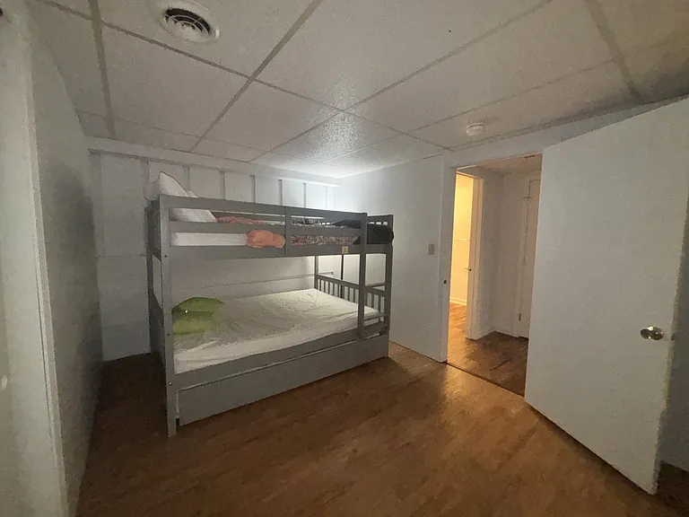 Bedroom in the In-Law Apt, Full over twin.