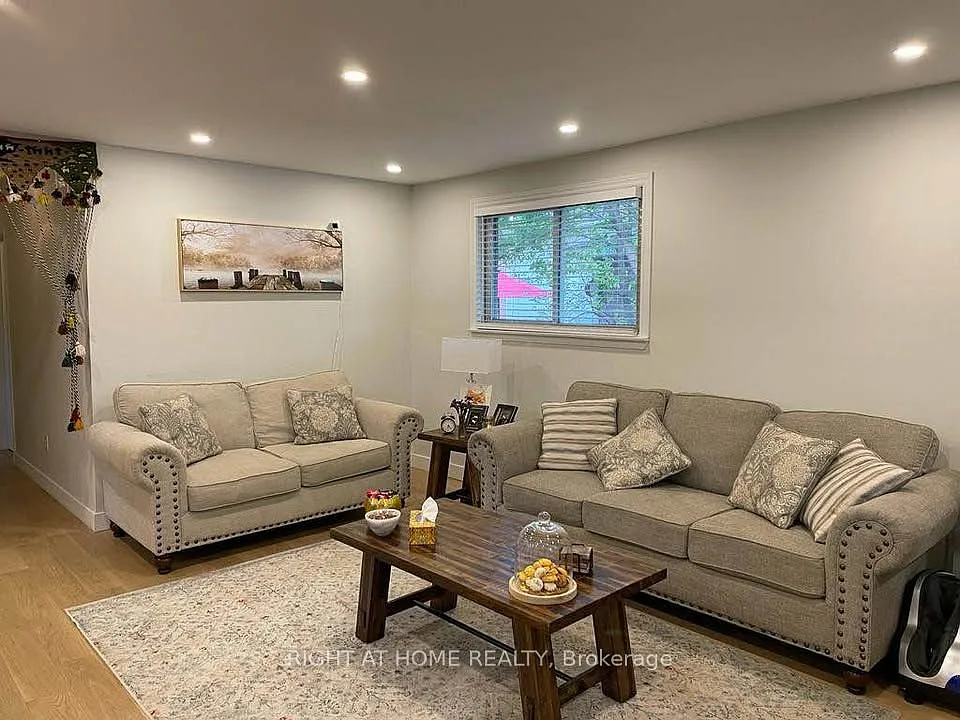 3 bed, $2,850 — Photo 4