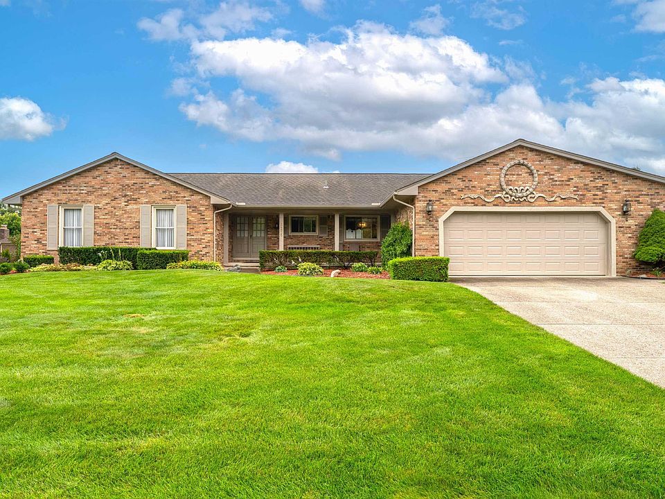 1st image of 54835 Arrowhead Dr