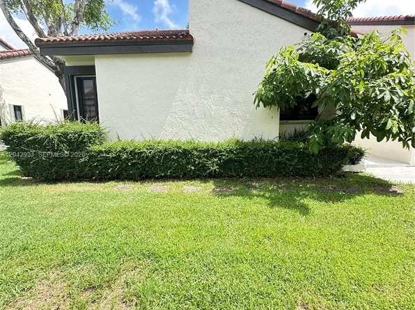 12371 SW 94th Ln, Miami, FL 33186