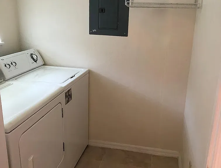 7340 Westpointe Blvd #328 — Photo 11