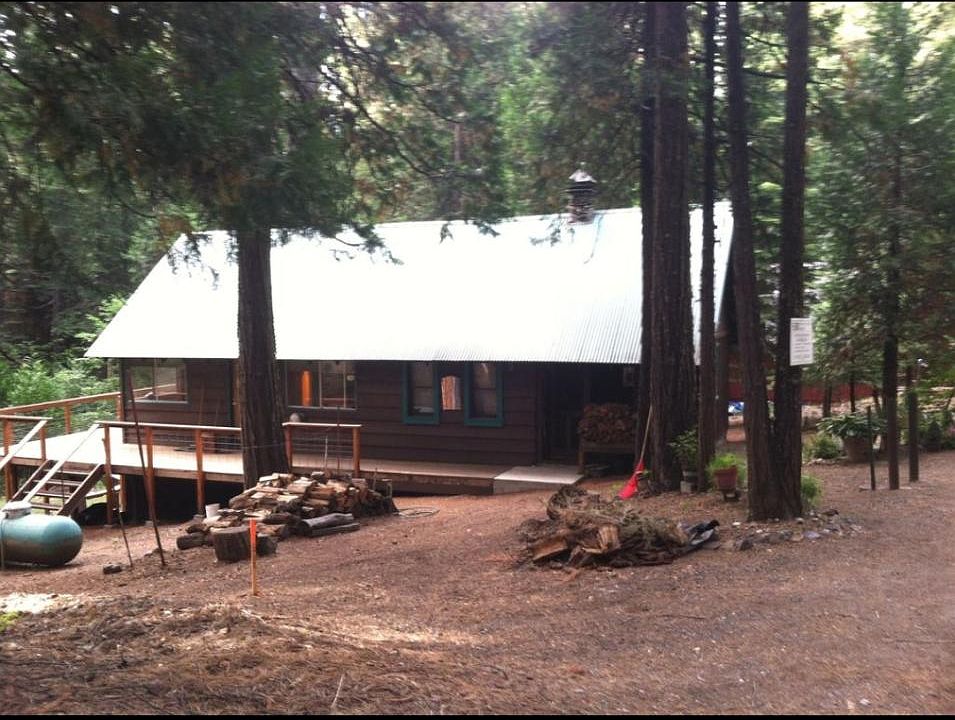 1st image of 124 Creekside Dr