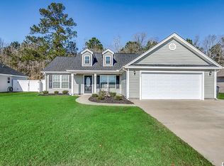 377 Millbrook Cir, Galivants Ferry, SC 29544