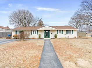 118 Haverhill Ave, Warwick, RI 02886