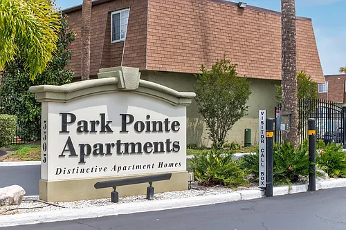 Park Pointe Apartments Photo 1
