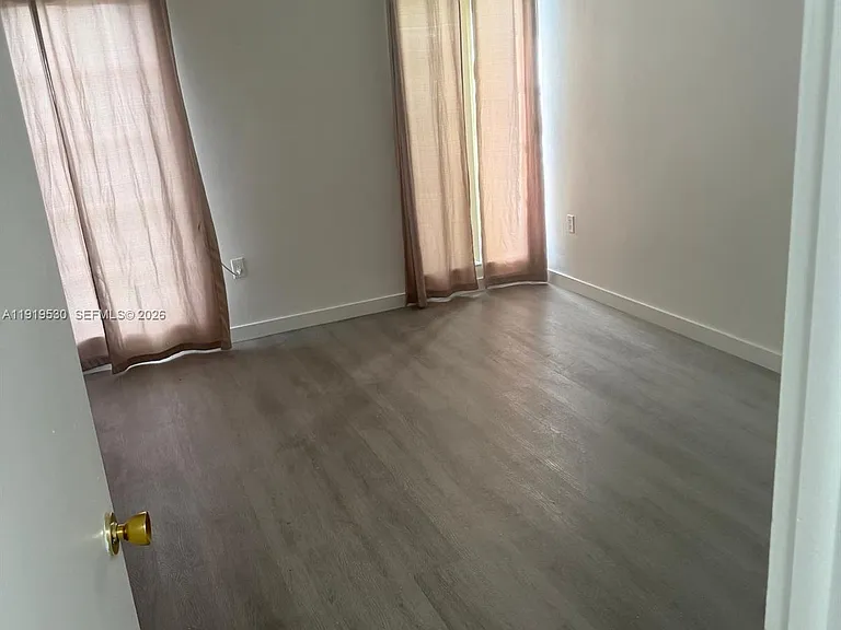 9159 SW 77th Ave #211 — Photo 6