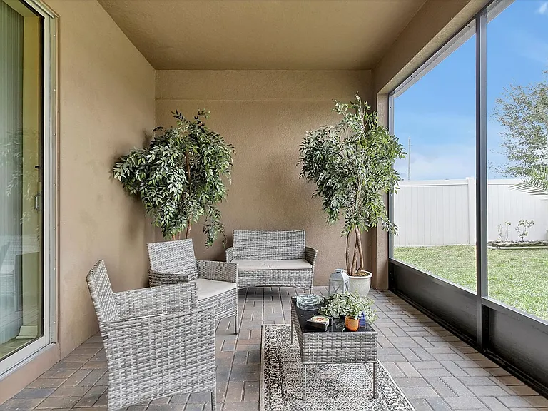 5611 Barletta Dr — Photo 37