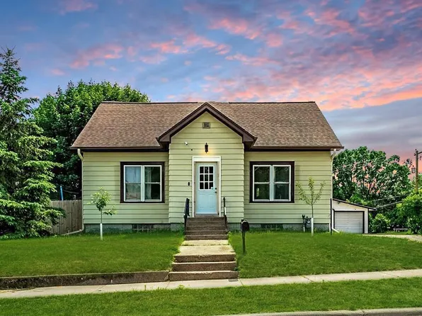119 West Elm Street, Chippewa Falls, WI 54729