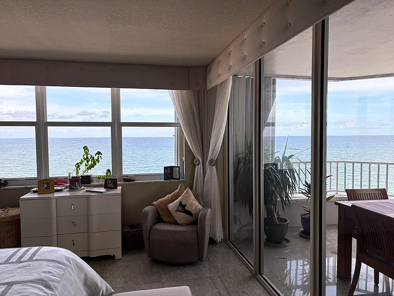 1340 S Ocean Blvd #1002 — Photo 7