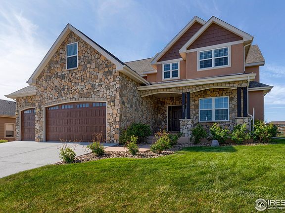3rd image of 8453 Cherry Blossom Dr