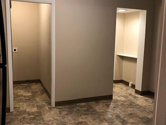 5th image of 2416 Orleans Ave #2