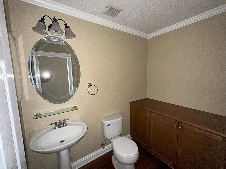 3075 Summer Breeze Ave — Photo 8