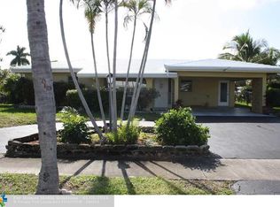 320 SE 3rd Ct, Pompano Beach, FL 33060