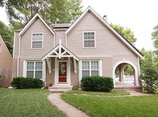 7443 Charlotte St, Kansas City, MO 64131