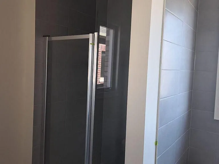 172 Bloomfield Cres — Photo 10
