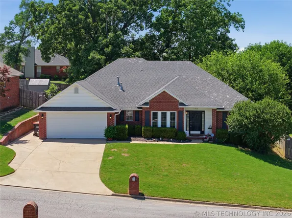 1919 Teluride Dr, Van Buren, AR 72956