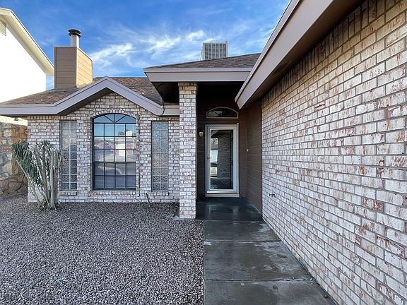 3rd image of 12240 El Greco Cir