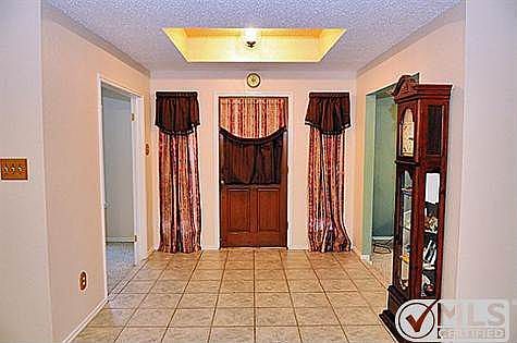 4th image of 2517 Independence Dr