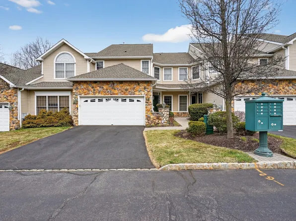 70 Winged Foot Dr, Livingston, NJ 07039