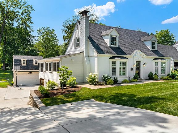 2nd image of 57 Berry Wood Dr