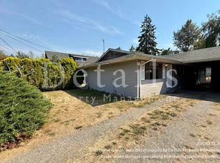 2017 NE Pacific Ave, Keyport, WA 98345