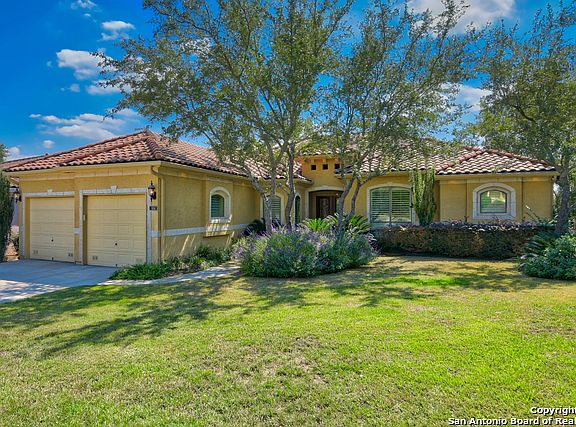 2nd image of 104 Lantana Way
