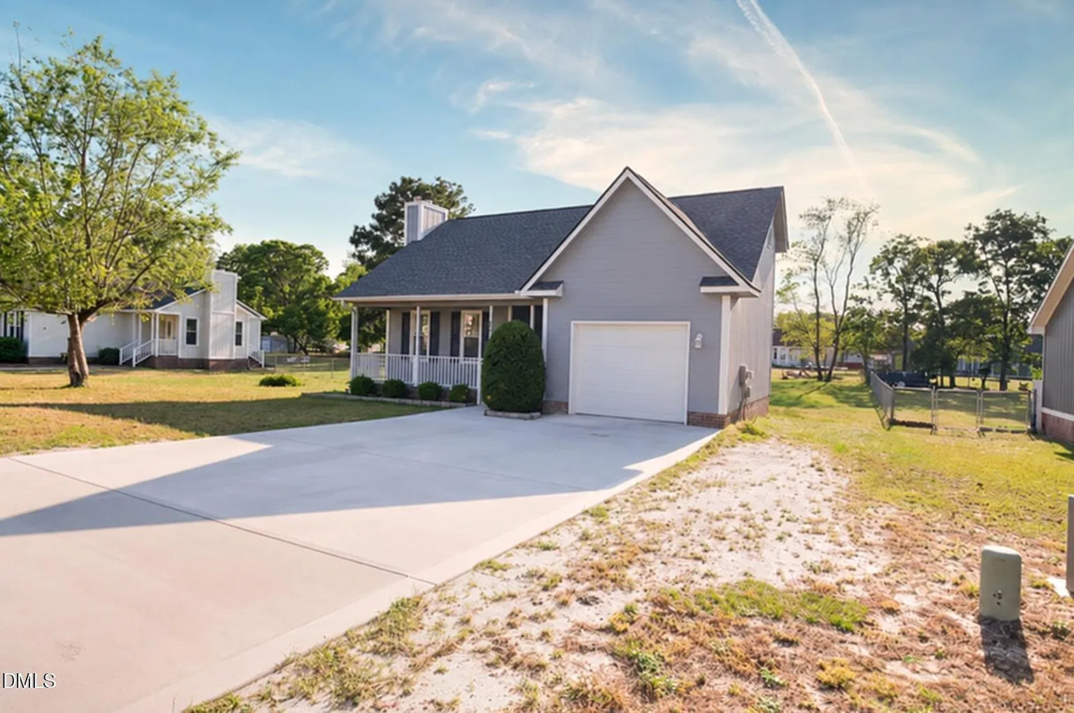 3 bed, 2.0 bath, $1,600 — Photo 1