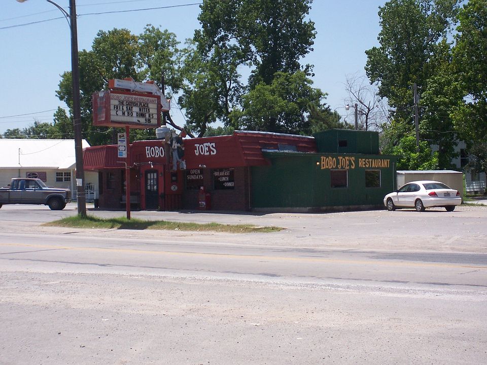Strategically Located on the Main Street that's a High Traffic Location 