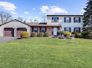 11 Damascus Dr, Marlboro, NJ 07746