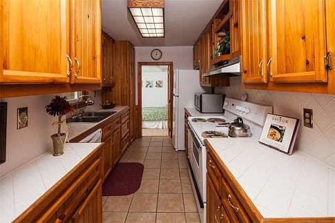 2nd image of 3912 Newport Gap Pike