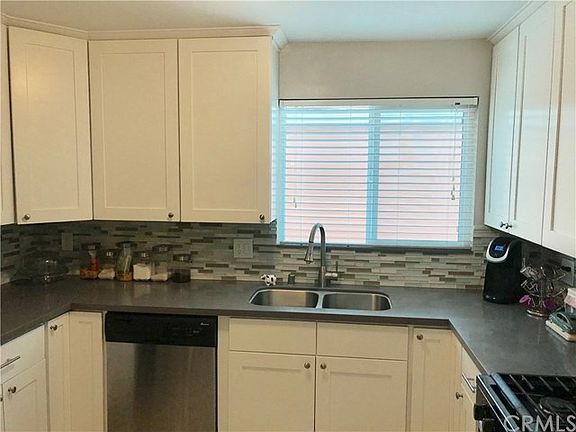2nd image of 527 Greenberry Dr