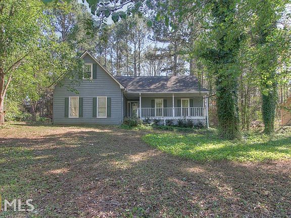 4th image of 3749 Windy Hill Dr SE