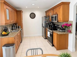 19810 Gulfstream Rd #19810, Miami, FL 33157