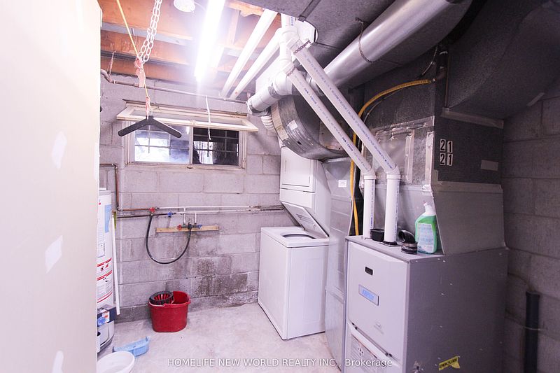 Toronto House for rent - 3 Bedrooms — photo 6