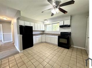 1151 Cove Ln, Saint Louis, MO 63138