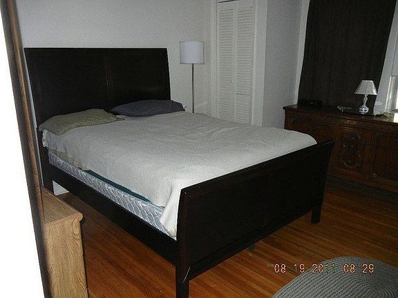 3rd image of 940 Louisiana Ave