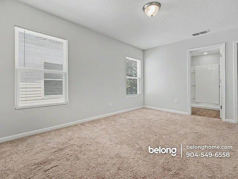 8121 Cheryl Ann Ln — Photo 4