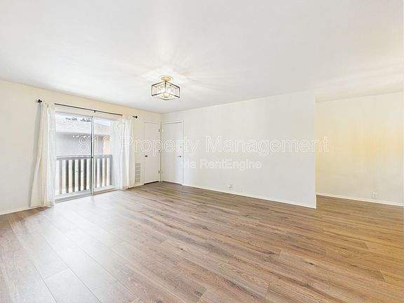 2nd image of 439 W 104th St