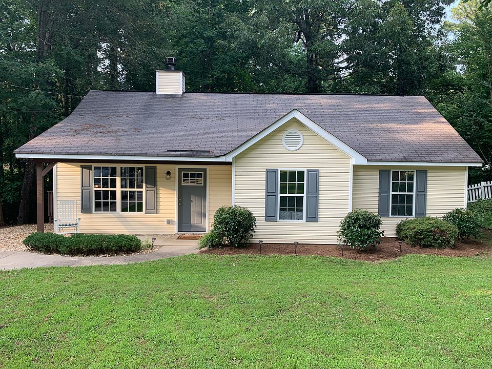 2nd image of 3485 Auburn Dr