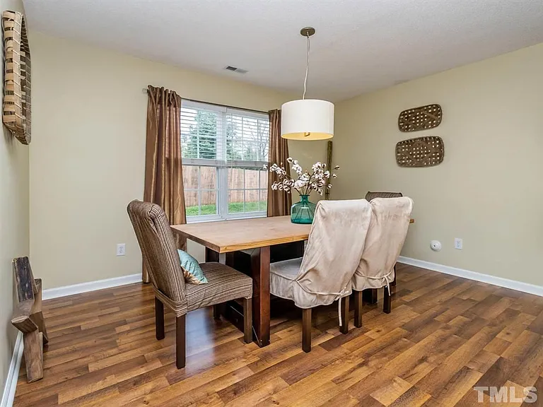 5547 Spindlewood Ct — Photo 11