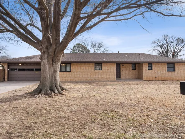 1410 Macklyn Ln, Bartlesville, OK 74006