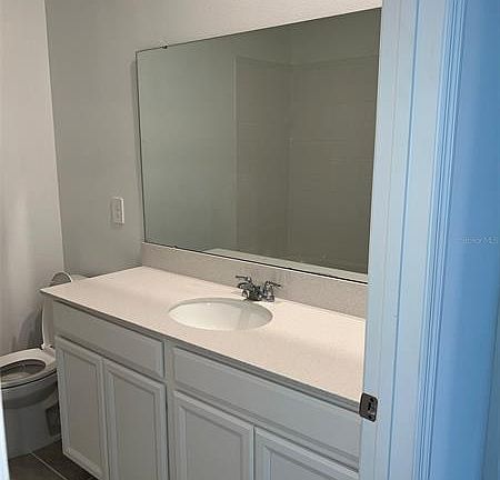 4th image of 752 Staffora St