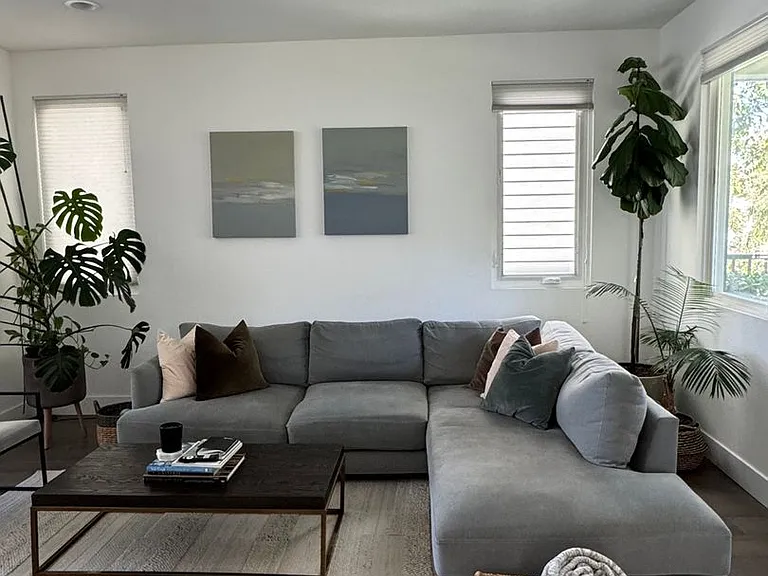 892 Estuary St — Photo 2