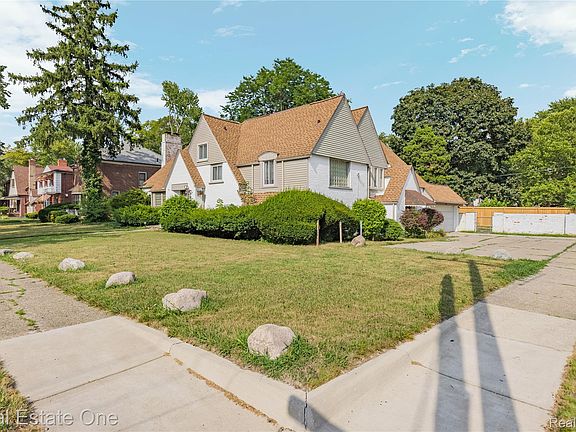 2nd image of 10035 W Outer Dr