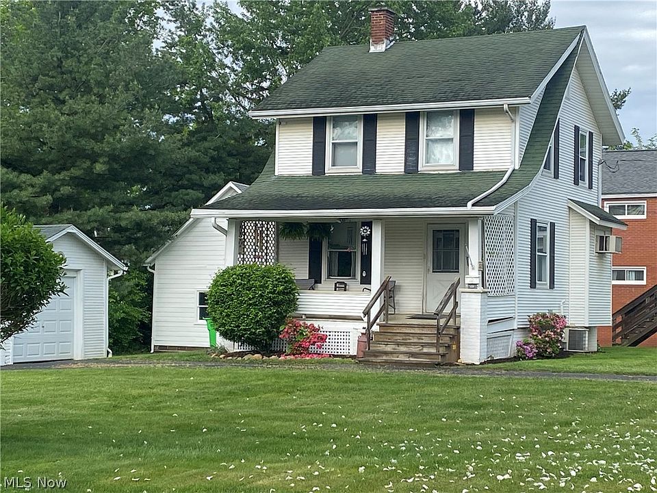 1st image of 220 Bachtel St SW