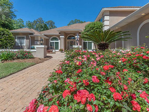 3rd image of 1544 Glenlake Cir