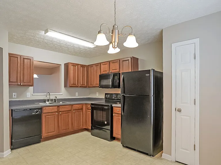 216 Meadowlark Pl — Photo 10