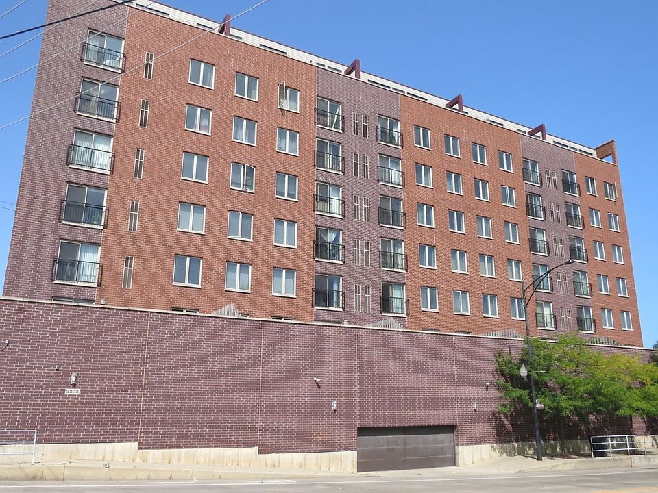 1st image of 2272 S Archer Ave Unit 4D
